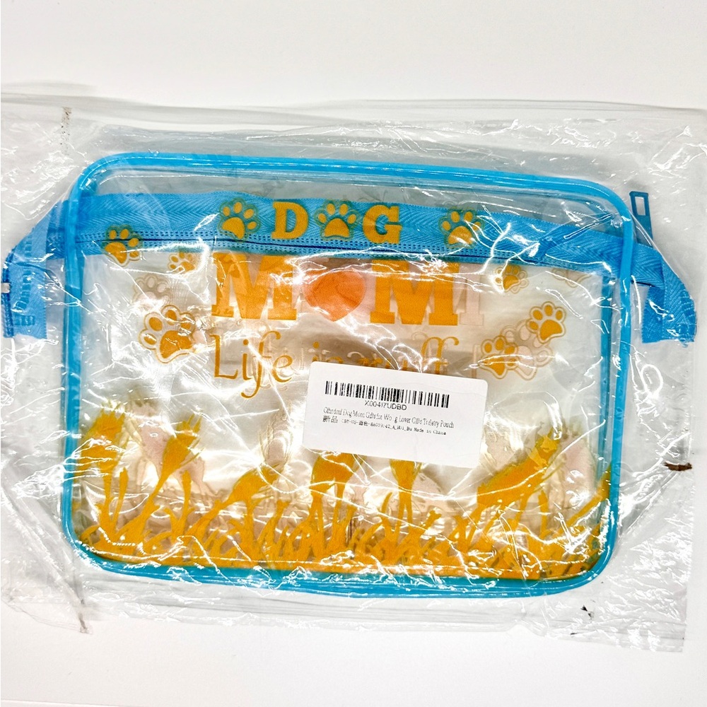 Dog Mom Clear Vinyl Cosmetic Pouch Toiletry Bag New in Package 7x5‎